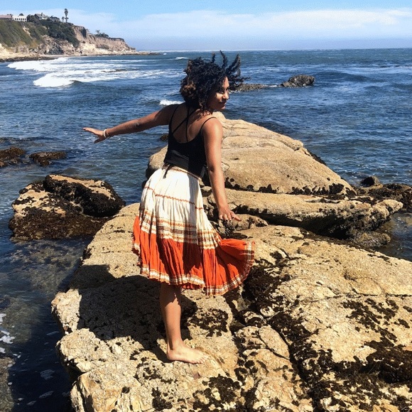 Meet your Posher, Kayla - Picture 1 of 1